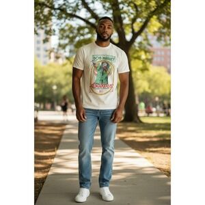 Zion Rootswear Bob Marley Europe Tour 1977 Men's‎ White Cotton T-Shirt L